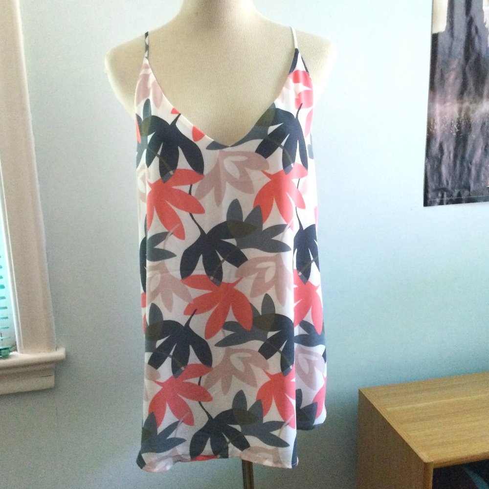 Loft Outlet Flowy V-Neck Cami Tank Top Sz L NWT